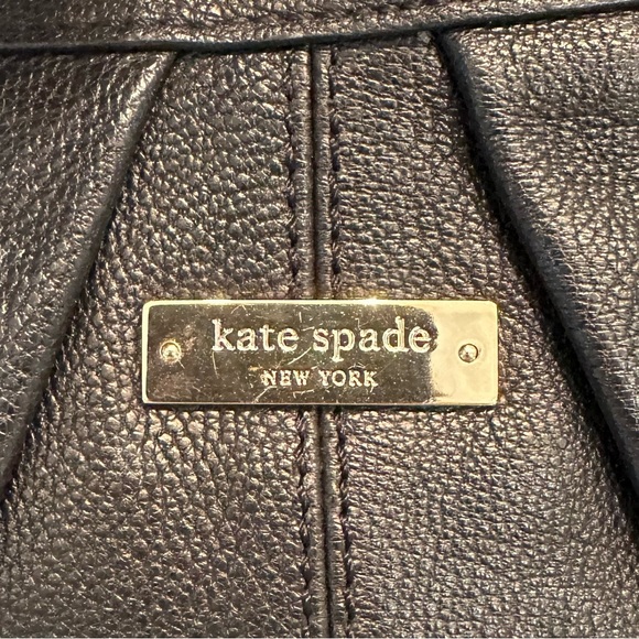 Kate Spade New York - Women’s Large Black Pebbled Leather Handbag / Crossbody - Picture 5 of 14